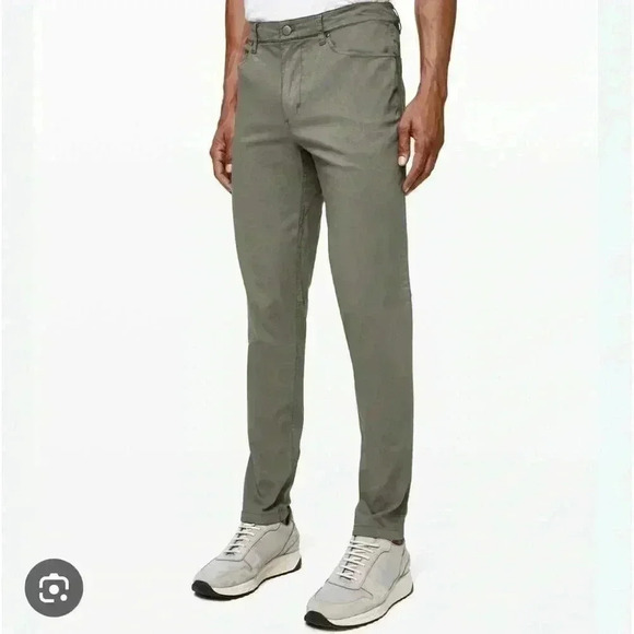 Lululemon Men's Washed Gray Sage Utilitech Chino Pants Size 30 X 33 - Picture 1 of 8